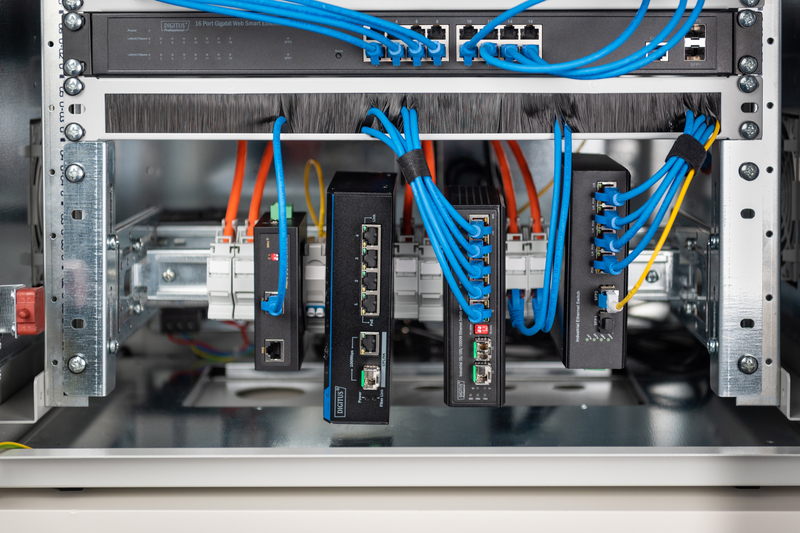 DIGITUS - Support de rail DIN 19", avec rails DIN, 4U Fournitures-business.fr DIGITUS - Support de rail DIN 19", avec rails DIN, 4U – Image 4