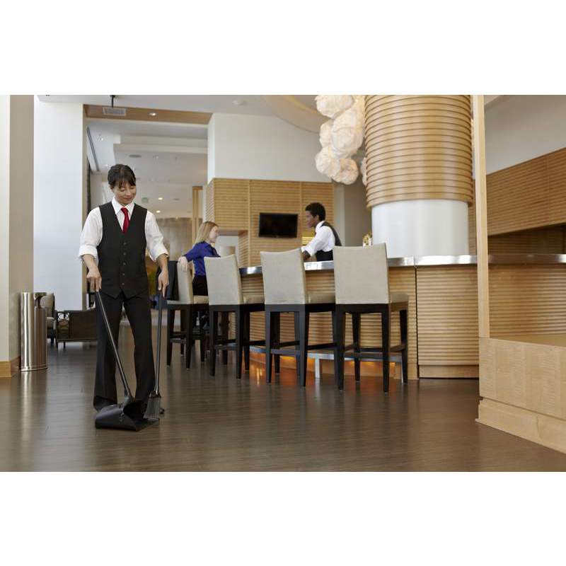 Rubbermaid Pelle à déchets avec manche Lobby Pro Fournitures-business.fr Rubbermaid Pelle à déchets avec manche Lobby Pro – Image 4